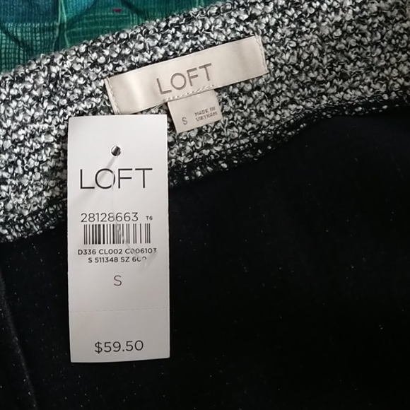 NWT LOFT Light Grey Flared Knit Skirt Sz S - Picture 4 of 4